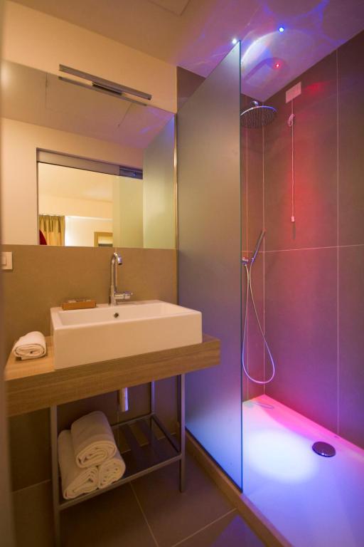 Palazzo Ruschioni Boutique Hotel Camerano Rum bild