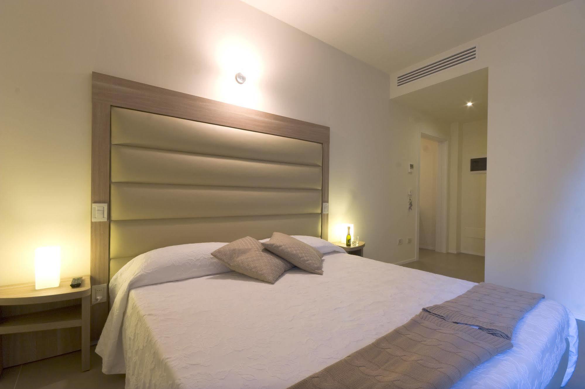 Palazzo Ruschioni Boutique Hotel Camerano Exteriör bild
